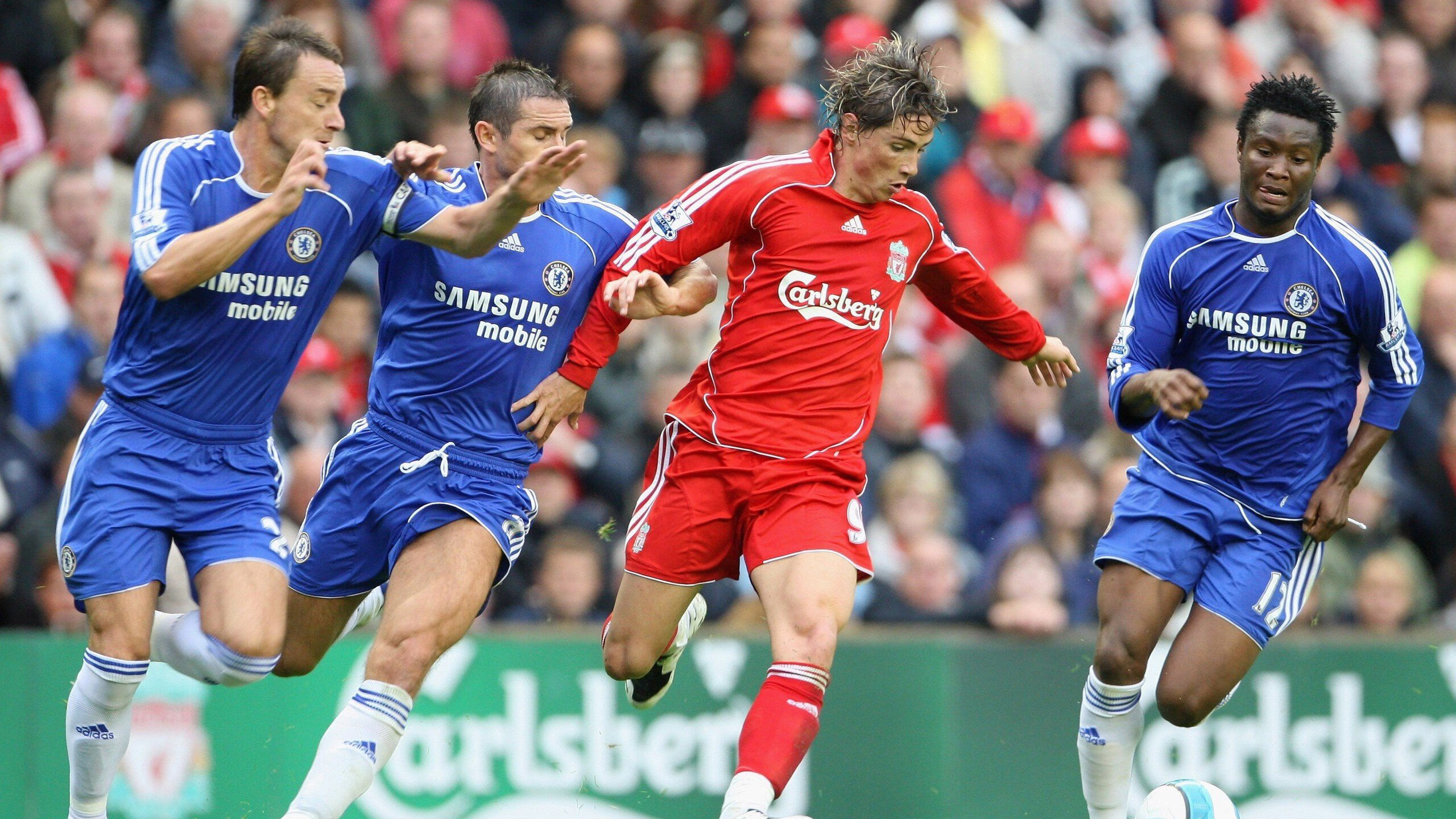 德甲攻守任意球：精彩瞬间令人开怀！，德甲任意球大师